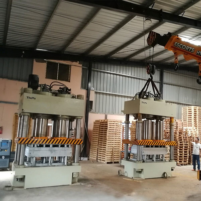 Compressed Wood Pallet Making Machine