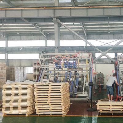 Comprar Stringer Pallet Making Equipment automático online manufacture