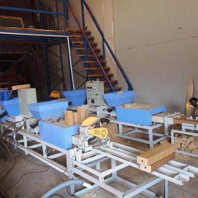 Comprar Serrín principal doble que recicla la máquina de madera de los pies de la plataforma online manufacture