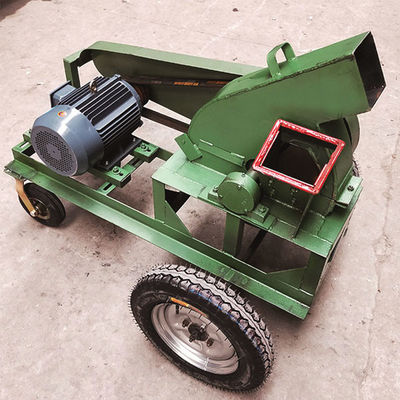 Comprar Máquina de astillado de madera móvil de disco con motor diesel de 6T PH online manufacture